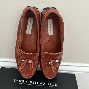 Saks Fifth Avenue- Made in Brazil - Women’s flats